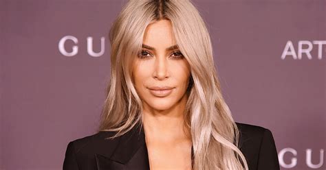 Kim Kardashian Height, Weight, Age, Body Statistics